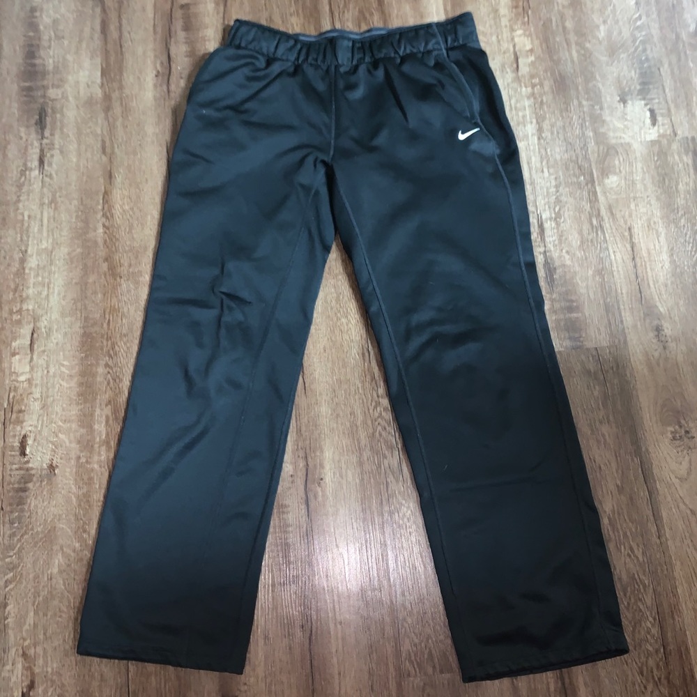 Nike women’s sweatpants